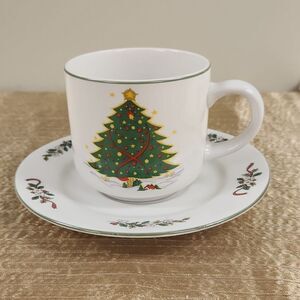 Panstone Christmas Cup and Saucer Set